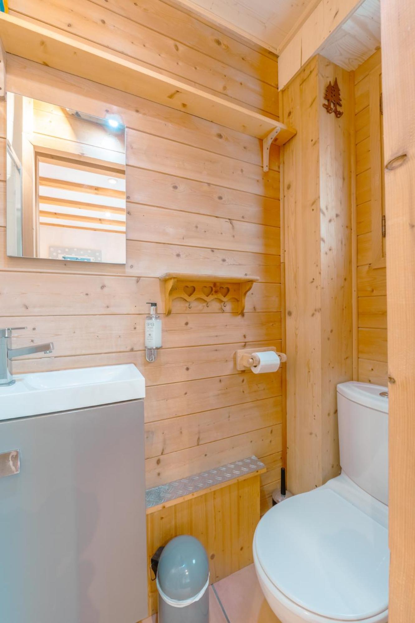 Chalet Muguet Gauche With Hot Tub Sleeps 10 Central มอร์ซีน ภายนอก รูปภาพ